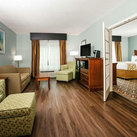 Baymont Inn & Suites Braselton Luaran gambar