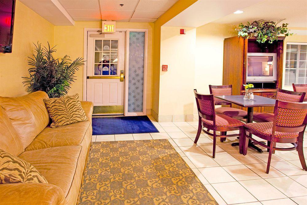 Baymont Inn & Suites Braselton Bilik gambar