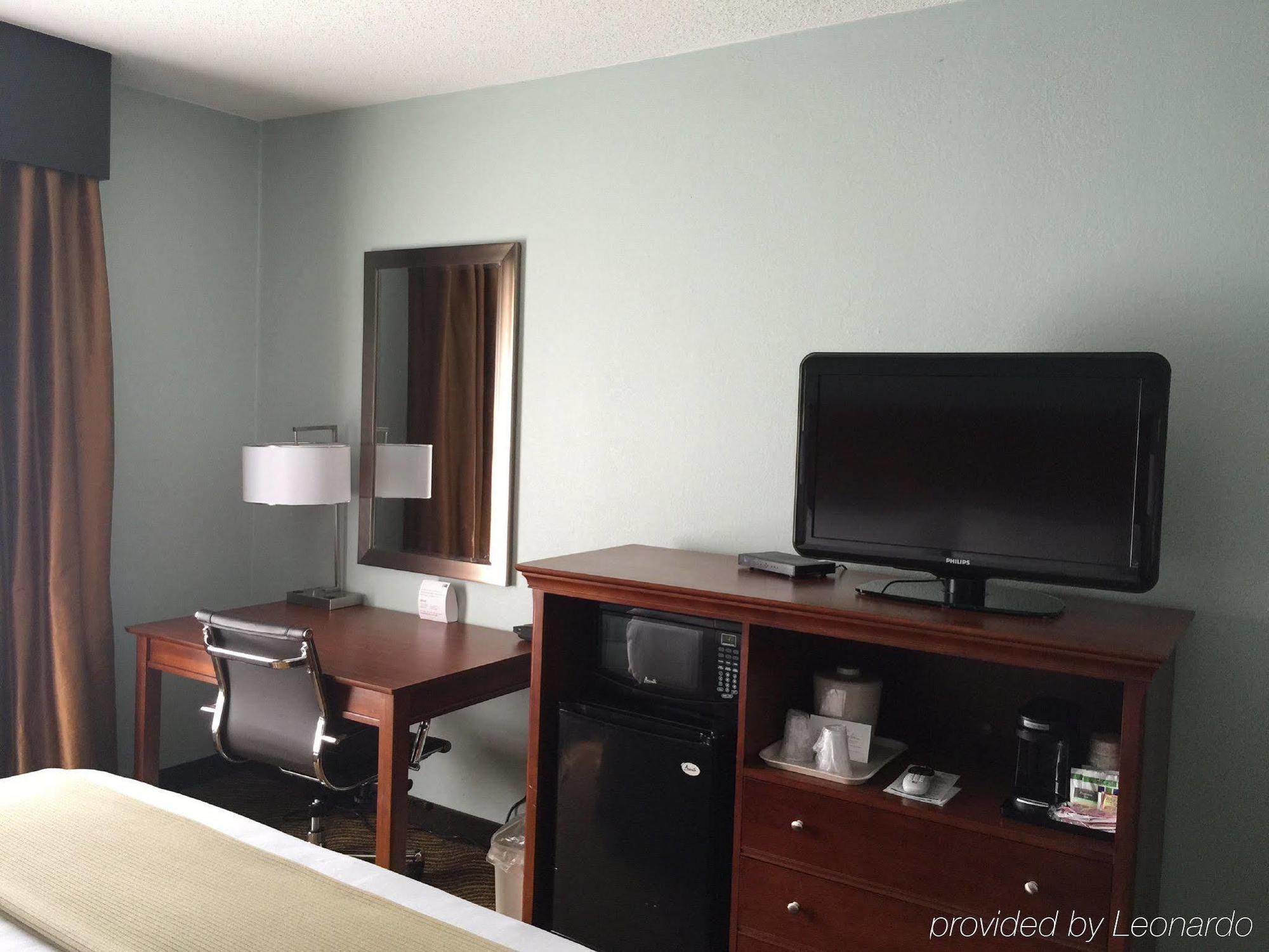Baymont Inn & Suites Braselton Luaran gambar