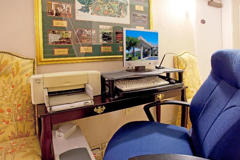 Baymont Inn & Suites Braselton Luaran gambar
